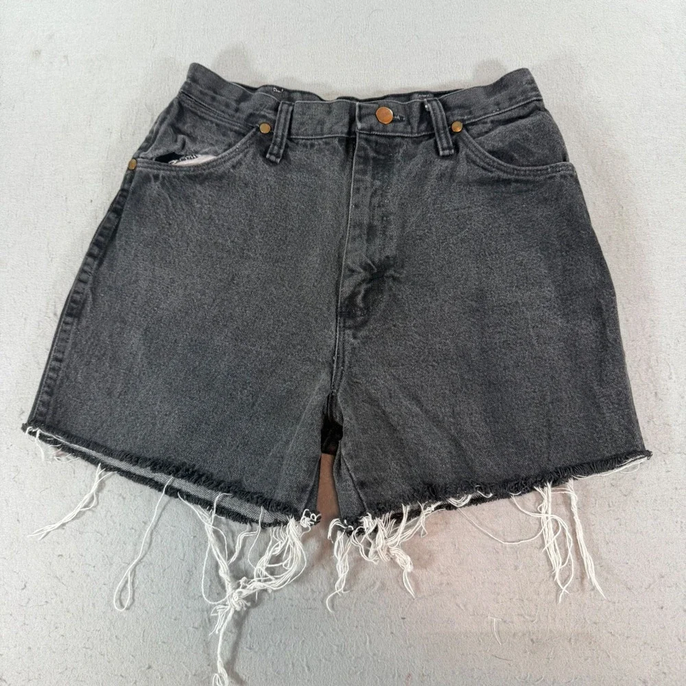 Vintage Wrangler 13MBKM Black Denim Cut Off‎ Shorts USA Womens 27 High Rise